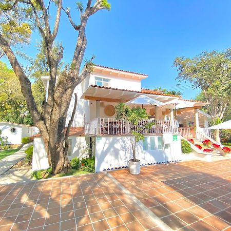 Hotel Cala Blanca Cuernavaca Bagian luar foto
