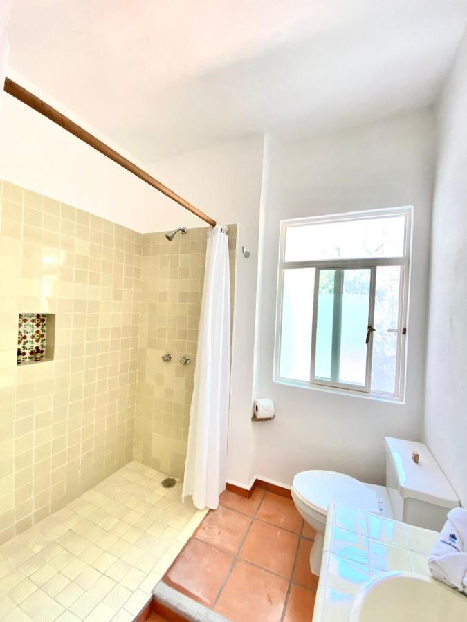 Hotel Cala Blanca Cuernavaca Bagian luar foto