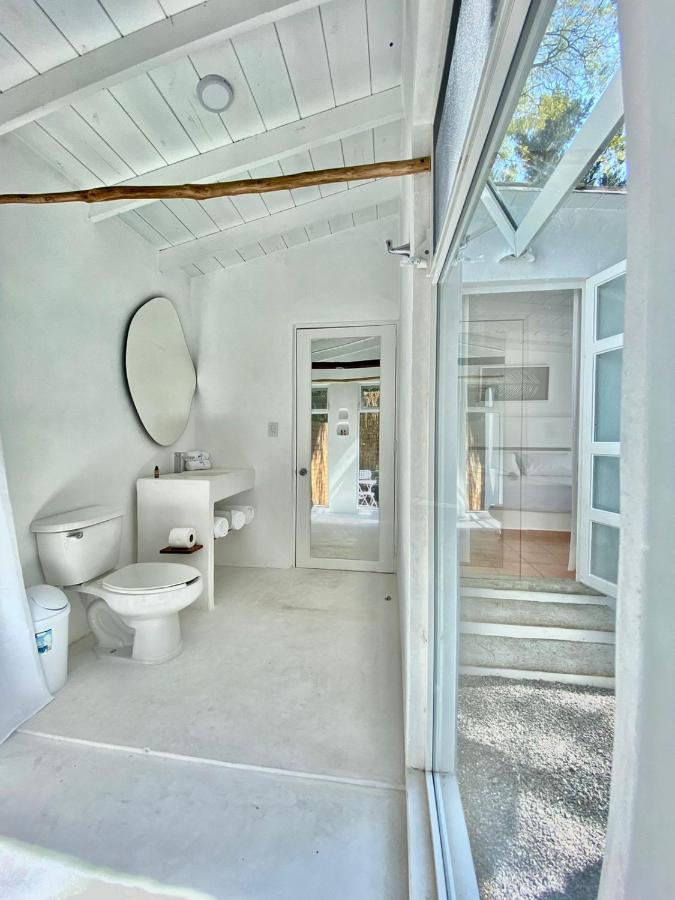Hotel Cala Blanca Cuernavaca Bagian luar foto